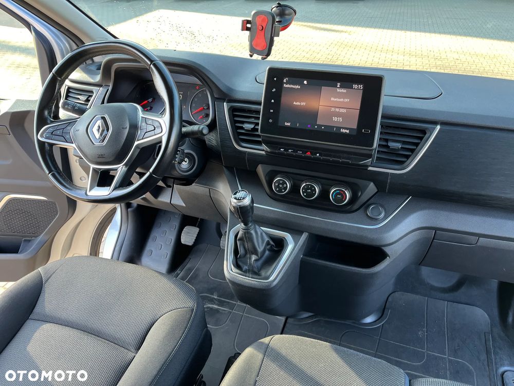 Renault Trafic - 10