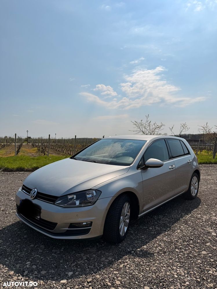 Volkswagen Golf 1.2 TSI DSG Comfortline - 4