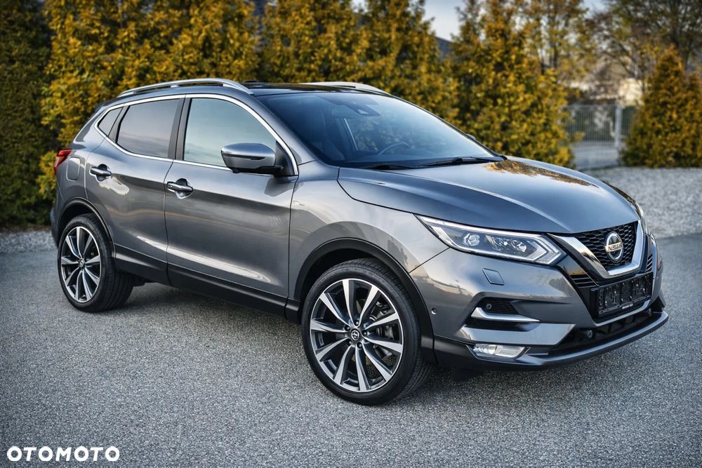 Nissan Qashqai 1.3 DIG-T DCT TEKNA+ - 1