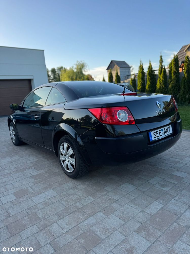 Renault Megane 1.6 Dynamique - 19