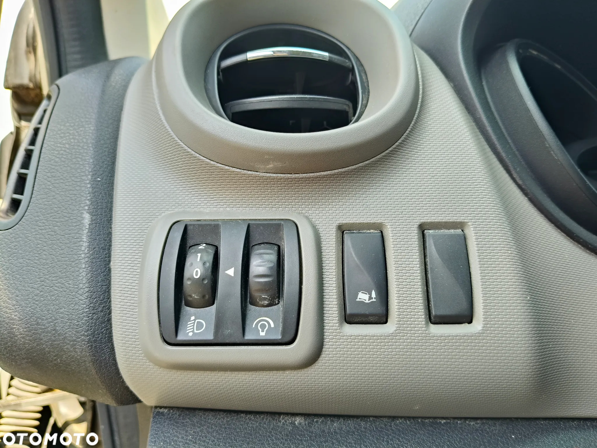 Renault Trafic - 15