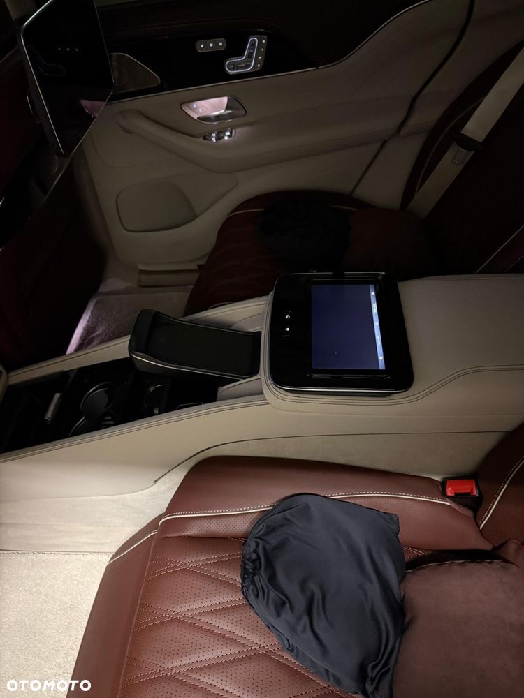 Mercedes-Benz Maybach GLS - 14