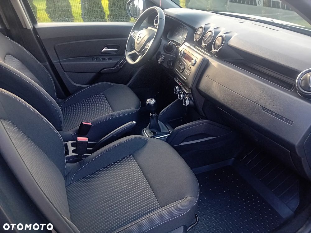 Dacia Duster 1.6 SCe Prestige - 25