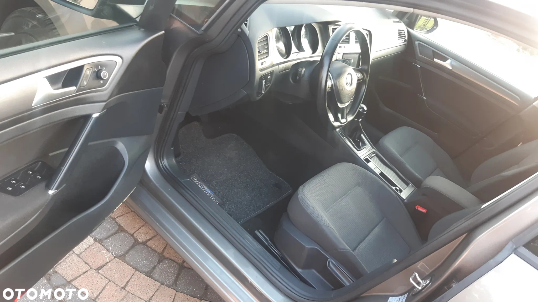 Volkswagen Golf 1.4 TSI BlueMotion Technology Comfortline - 5