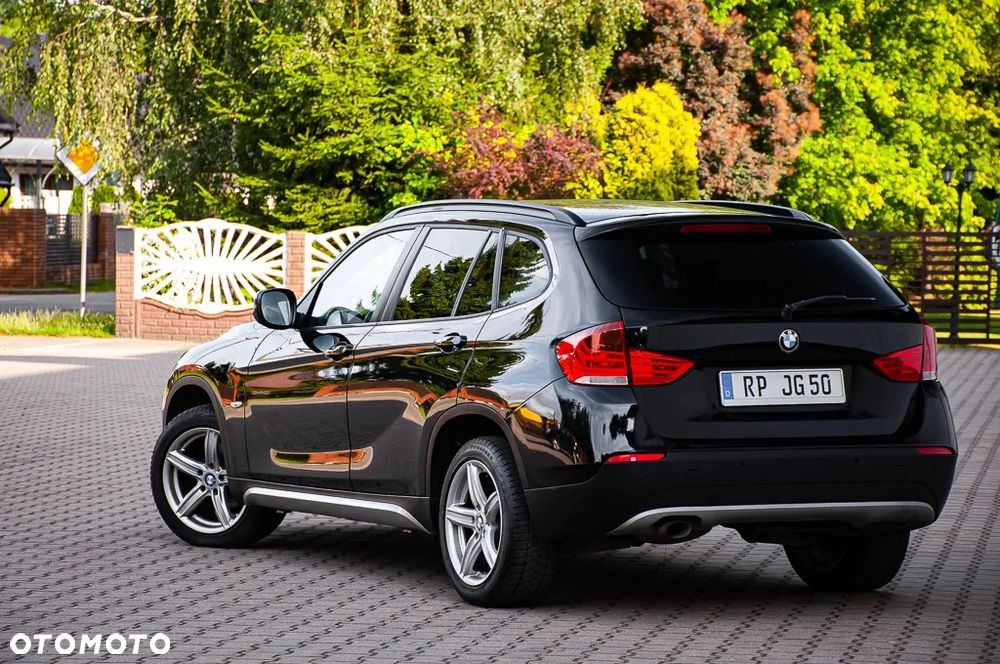 BMW X1 xDrive18d - 10