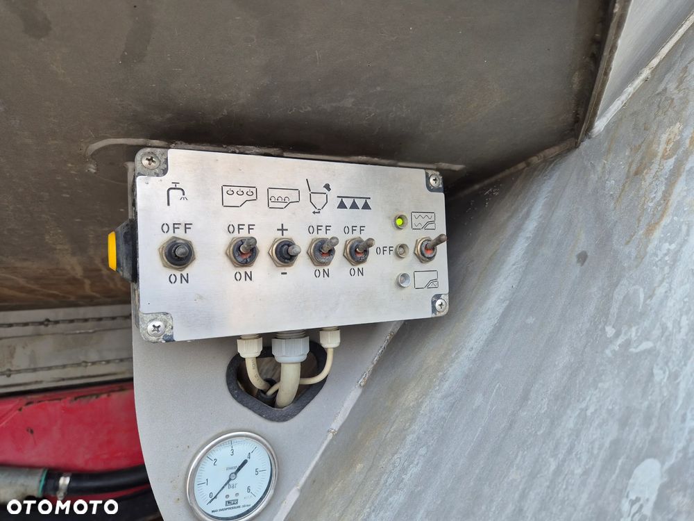 Horsch 299 tys netto opryskiwacz samojezdny Horsch Leeb PT 230 8000l - 17