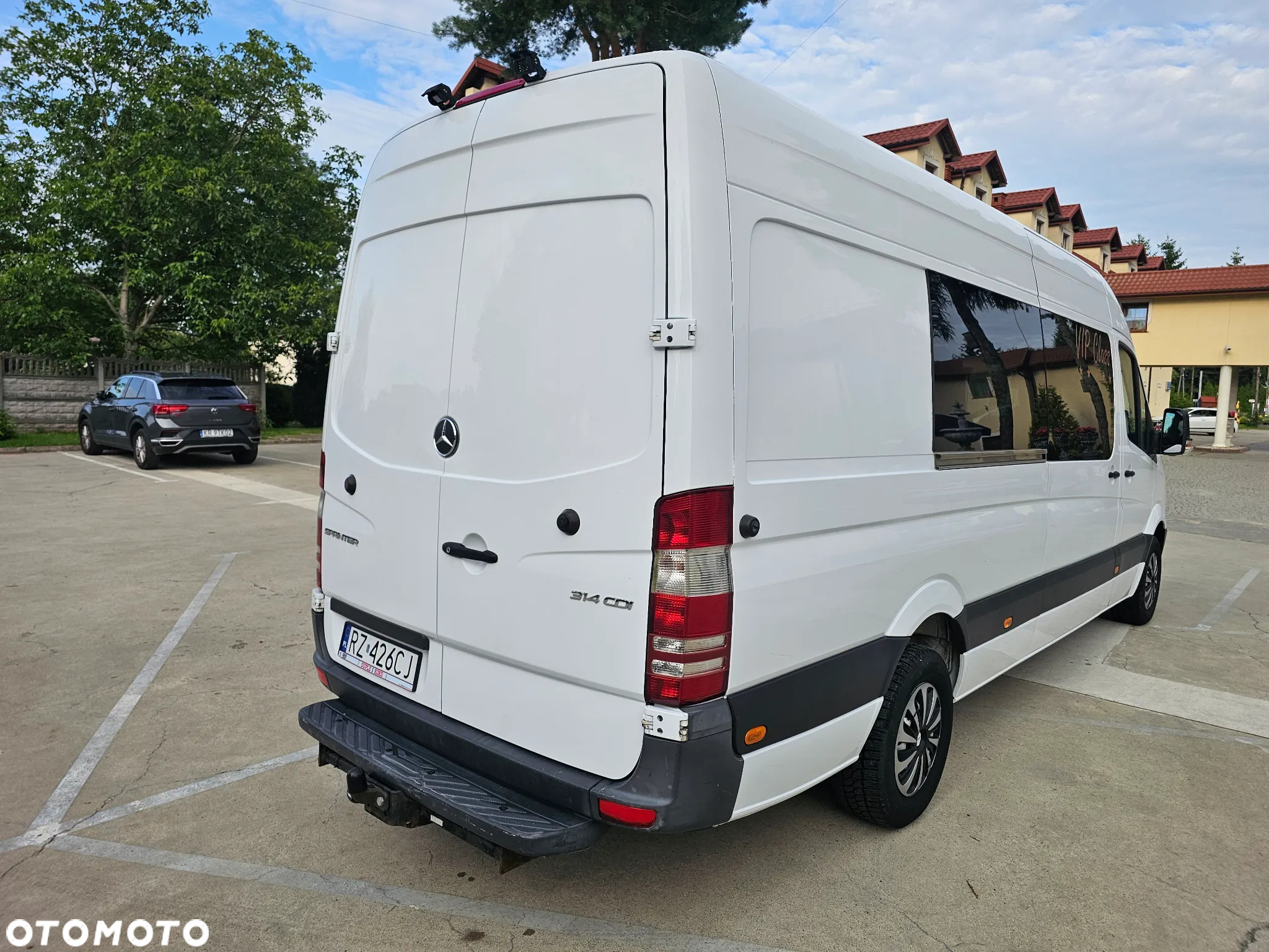 Mercedes-Benz Sprinter - 5