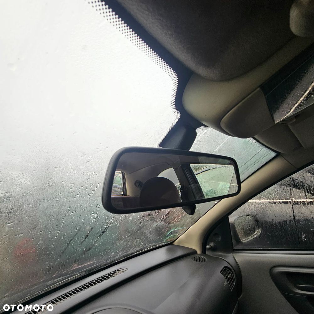 OPEL CORSA - 3 drzwi 1,0 B - pojazd na części: maska, zderzak, drzwi, szyby, lusterka, chłodnica ... - 7