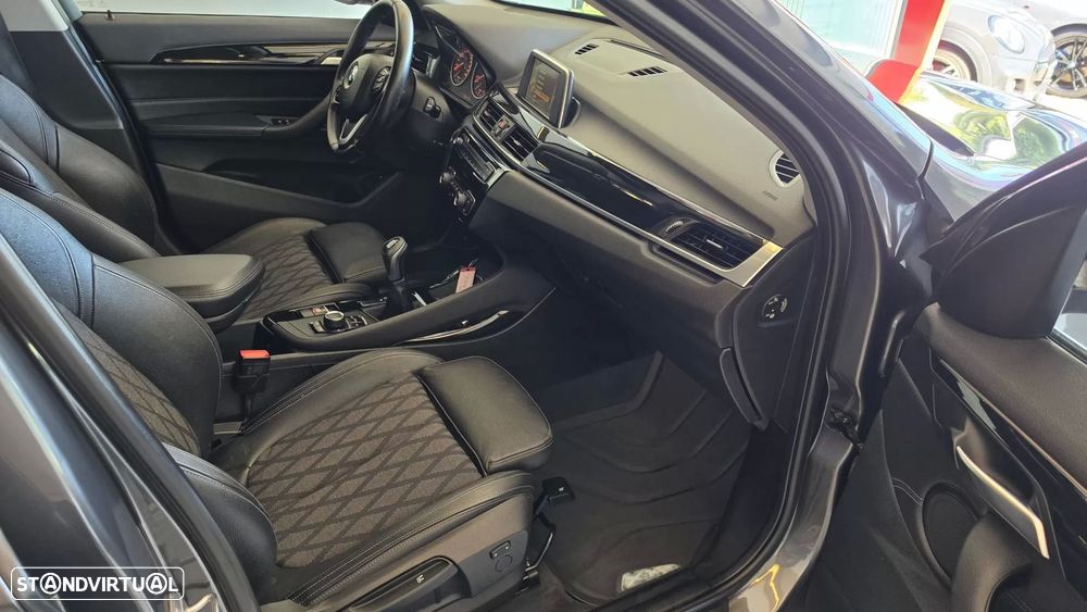 BMW X1 16 d sDrive Line xLine - 52