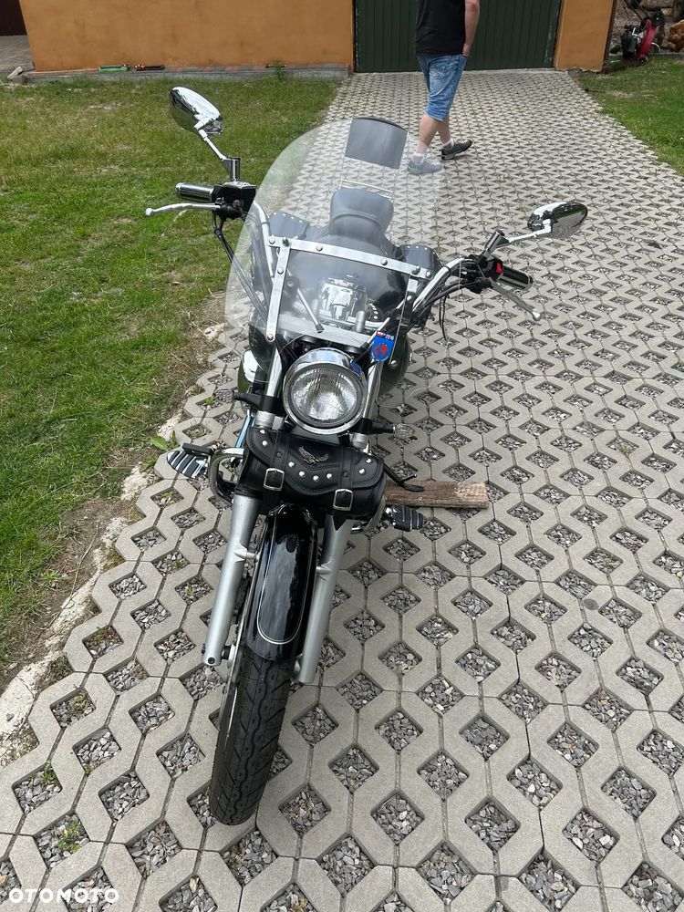Yamaha XVS - 6