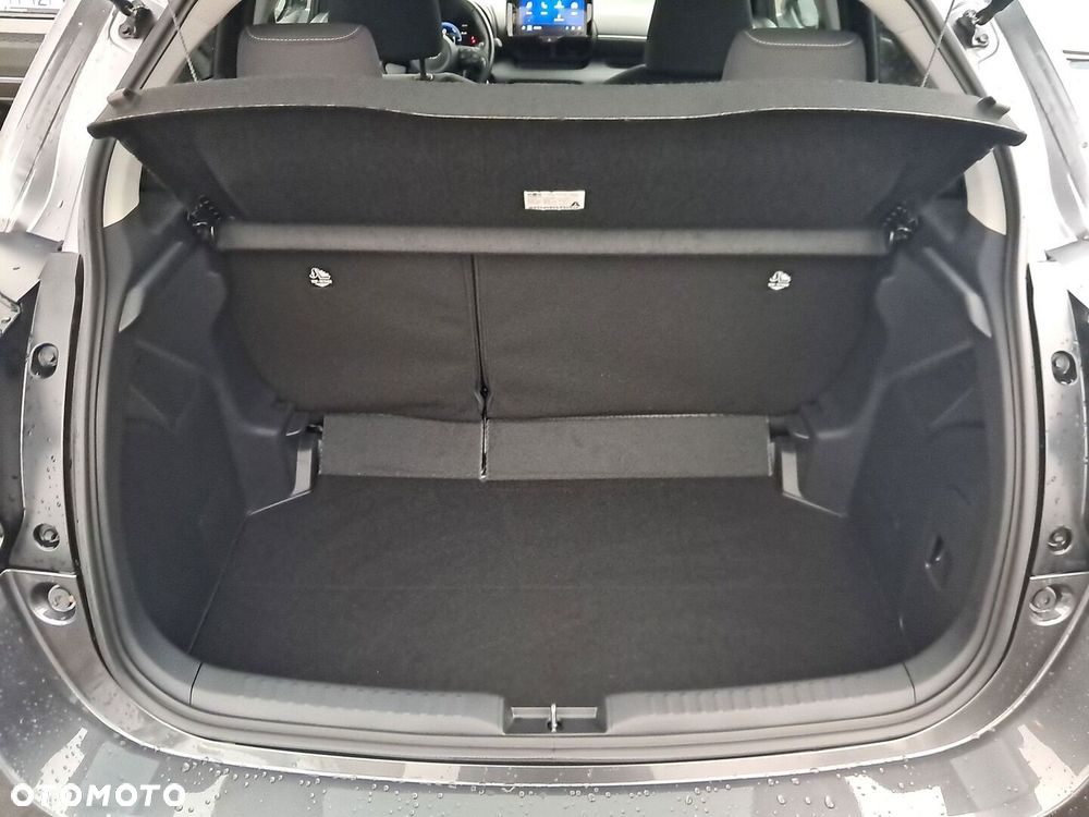 Toyota Yaris Hybrid 1.5 Style - 14