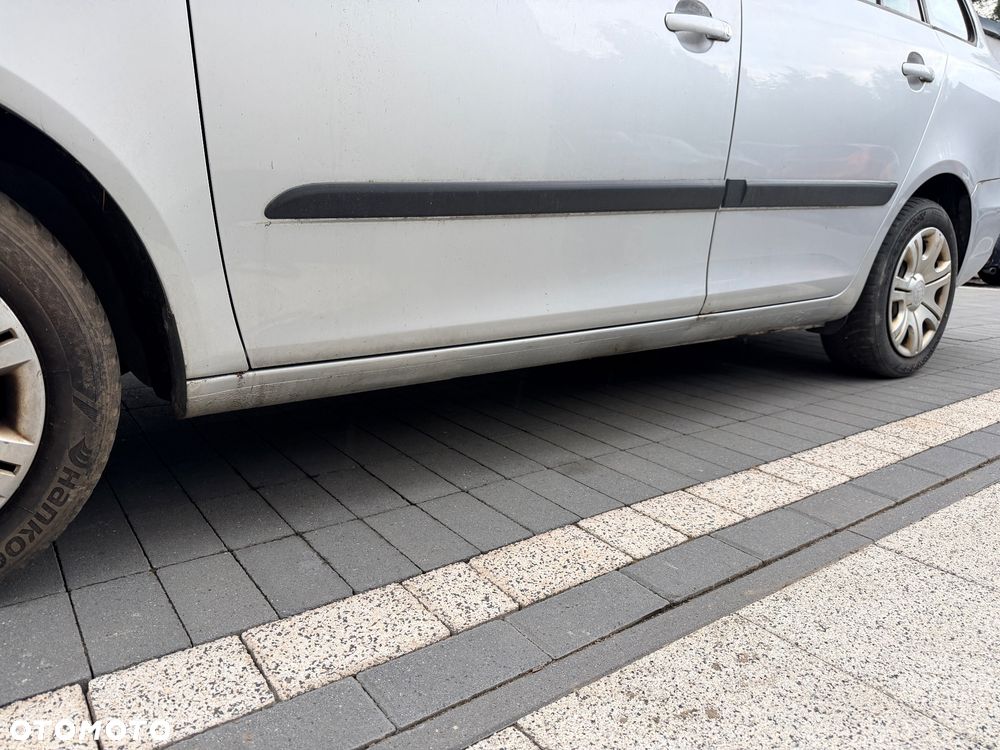 Skoda Fabia 1.6 16V Ambiente - 7