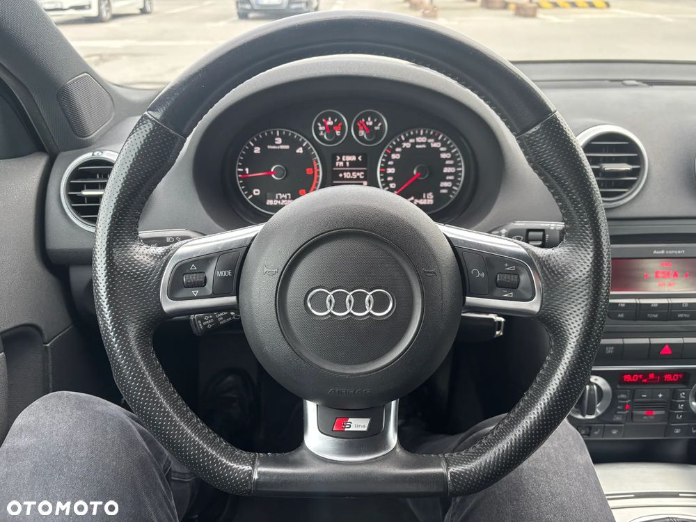 Audi A3 Sportback 2.0 TDI DPF S line Sportpaket - 9