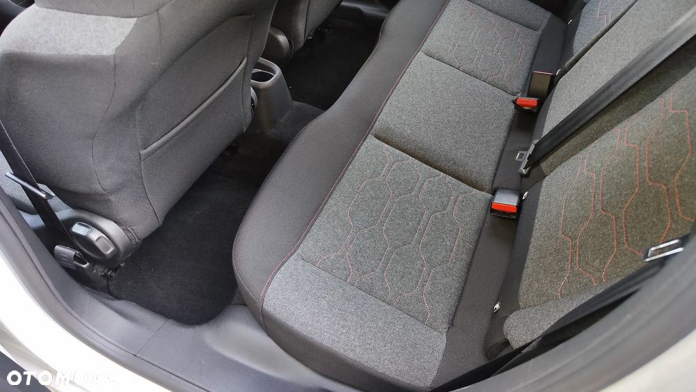 Citroën C3 1.2 PureTech Shine - 25