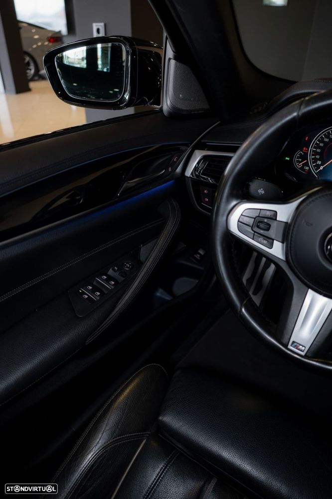 BMW 520 d Pack M Auto - 38