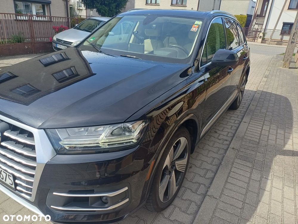 Audi Q7 - 7