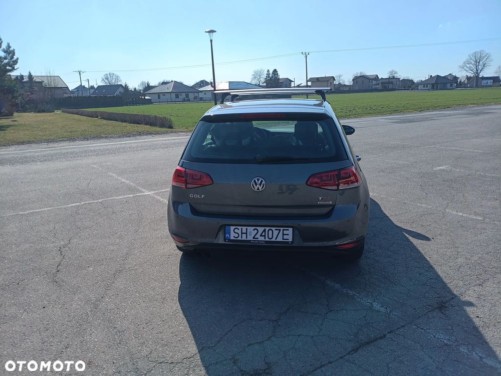 Volkswagen Golf 1.4 TSI BMT Comfortline - 12