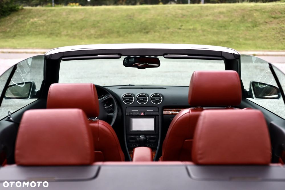 Audi A4 Cabrio - 11