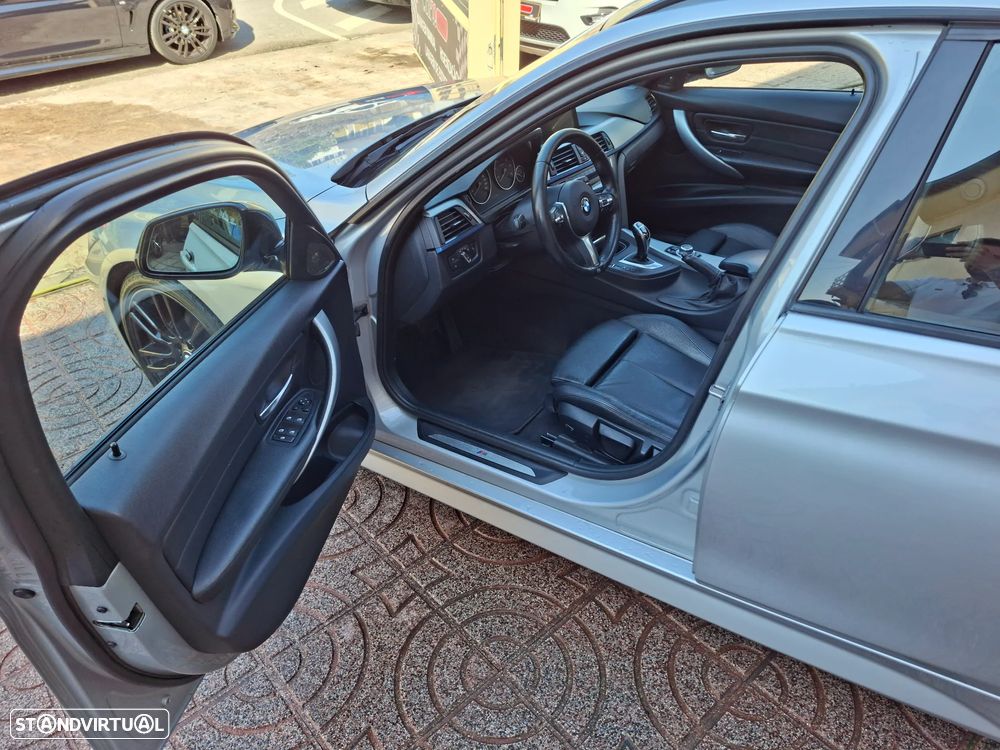BMW 320 d Auto Pack M - 15