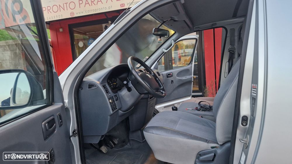 Toyota HiAce 2.5 D-4D C. Service 2.6T - 6