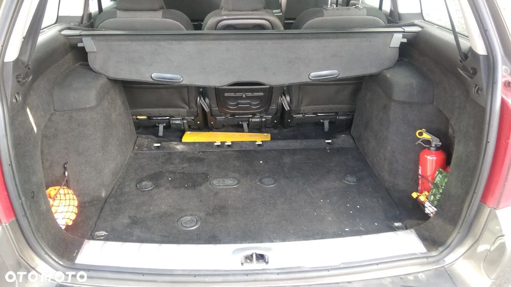 Peugeot 307 1.6 HDi - 9