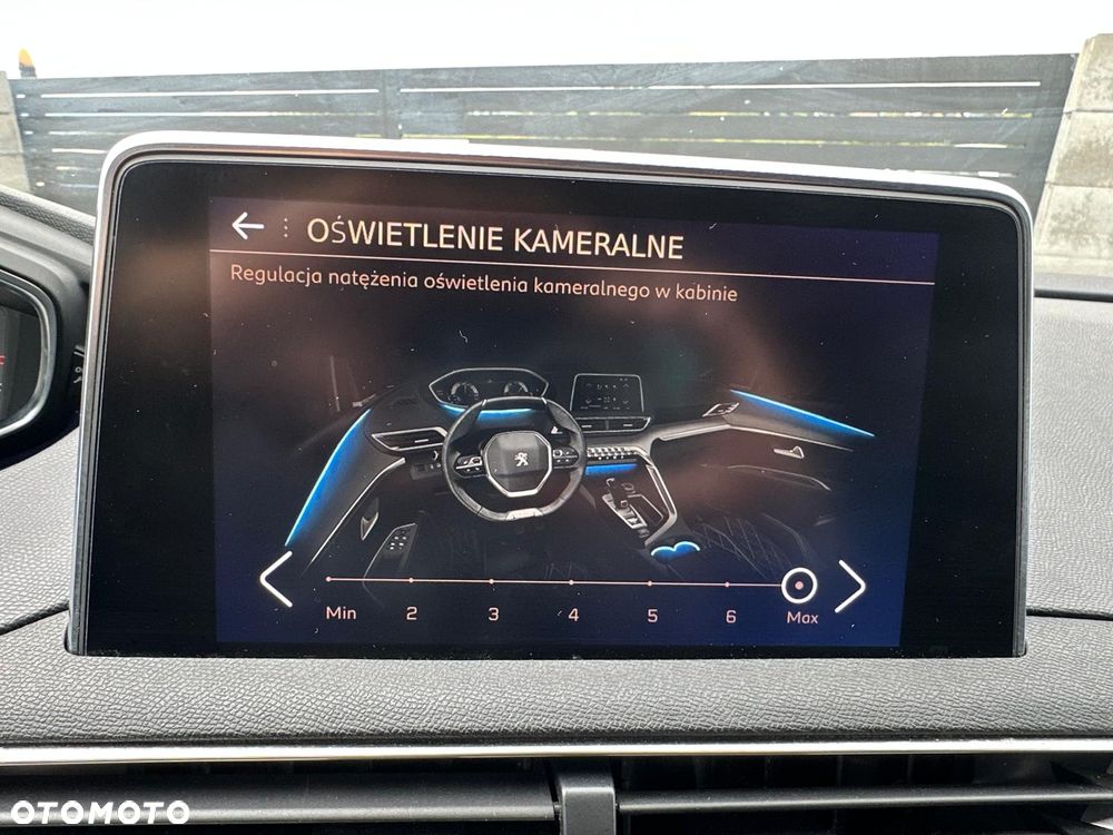 Peugeot 5008 BlueHDi 130 EAT8 GT - 16
