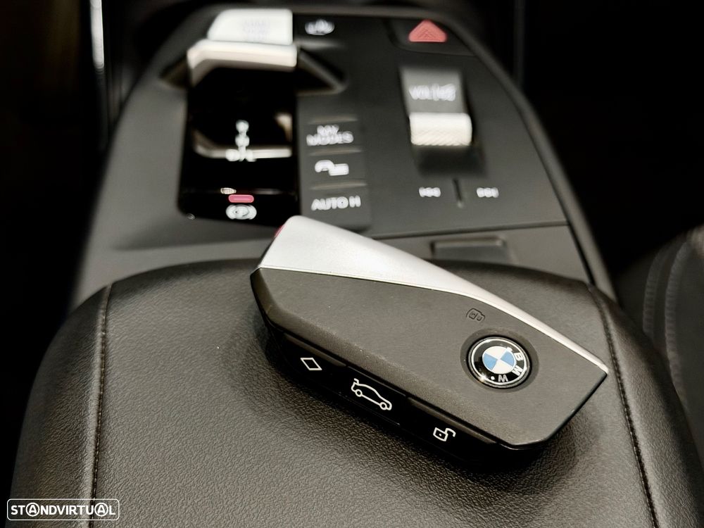 BMW X1 sDrive18d - 11