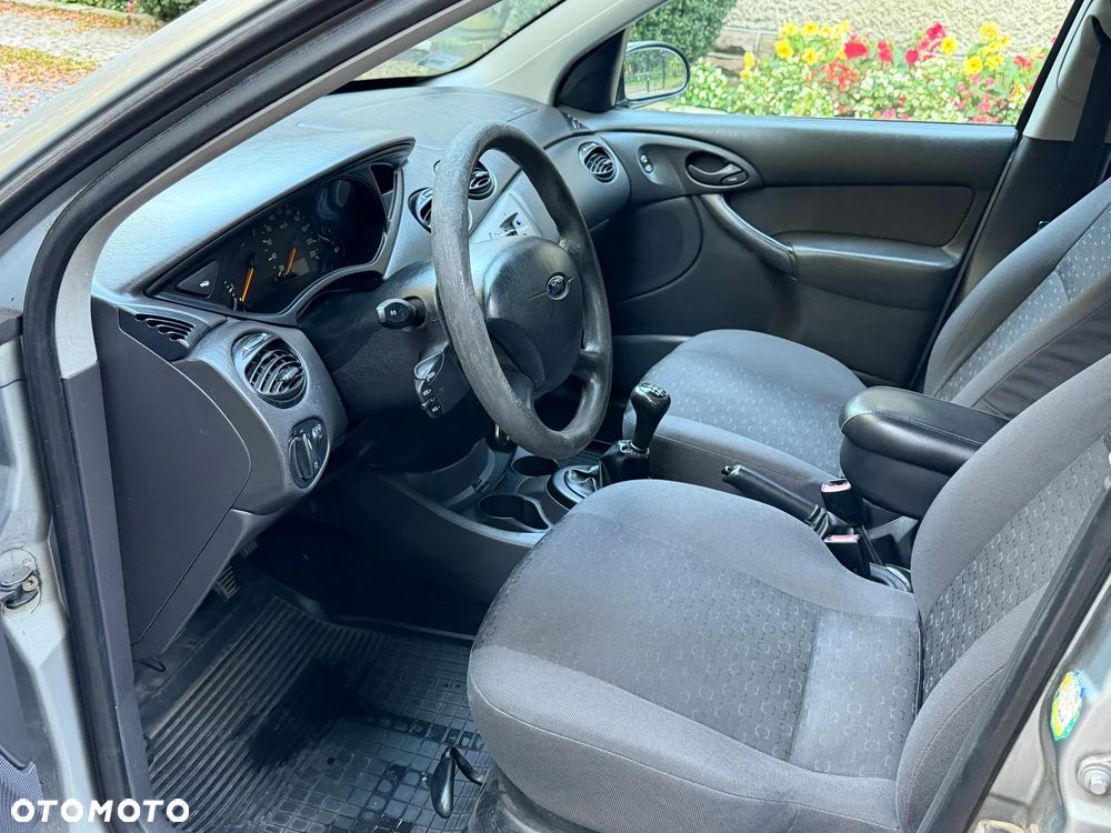 Ford Focus - 7