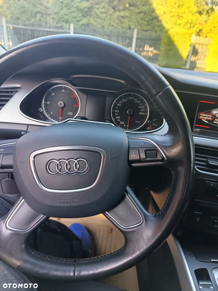 Audi A4 - 8