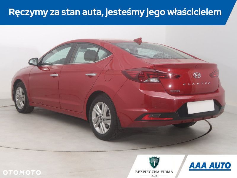 Hyundai Elantra - 6