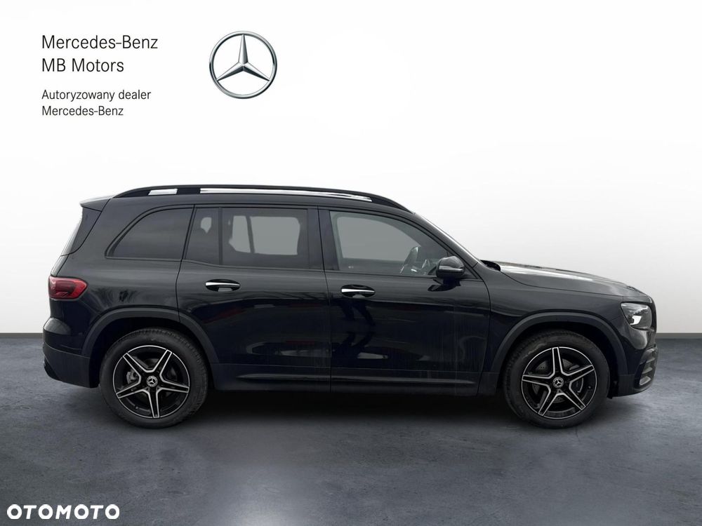 Mercedes-Benz GLB - 7