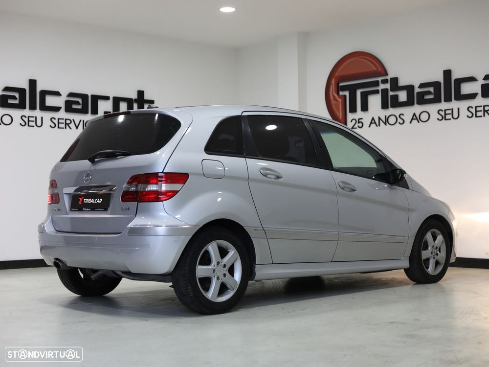 Mercedes-Benz B 200 CDi Autotronic - 4