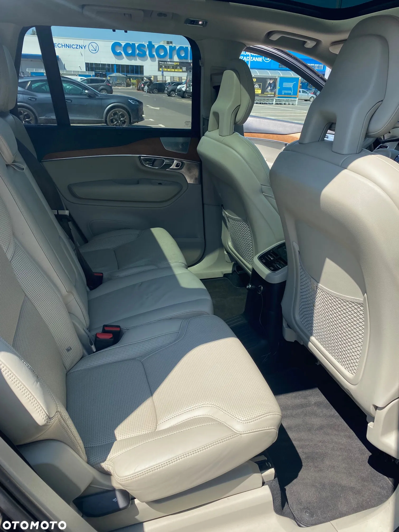 Volvo XC 90 T8 AWD Plug-In Hybrid Excellence - 22
