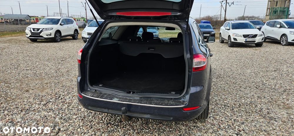 Ford Mondeo 1.6 T Titanium - 24