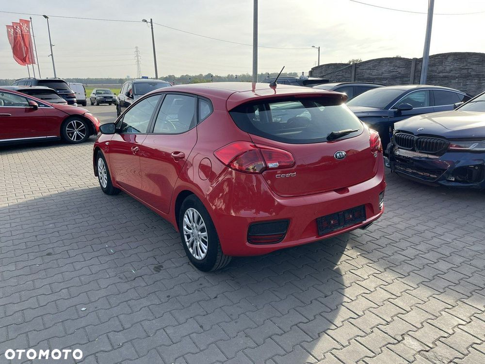 Kia Ceed - 2