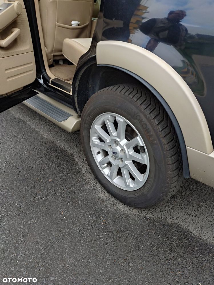 Ford Explorer 4.6 4WD - 5