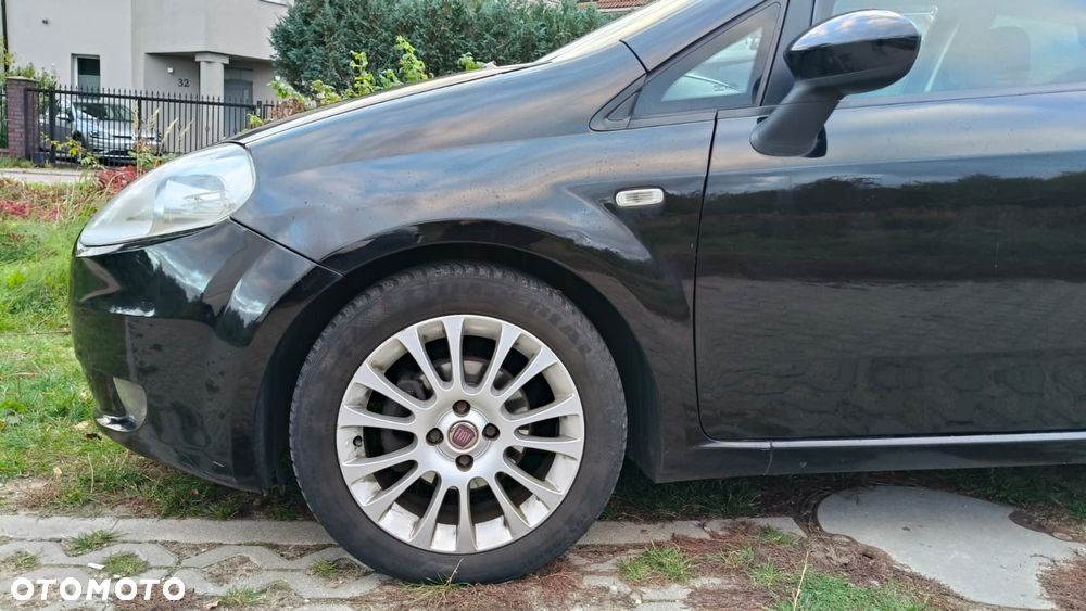 Fiat Grande Punto - 9