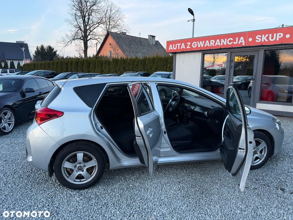 Toyota Auris 1.33 VVT-i Active - 19