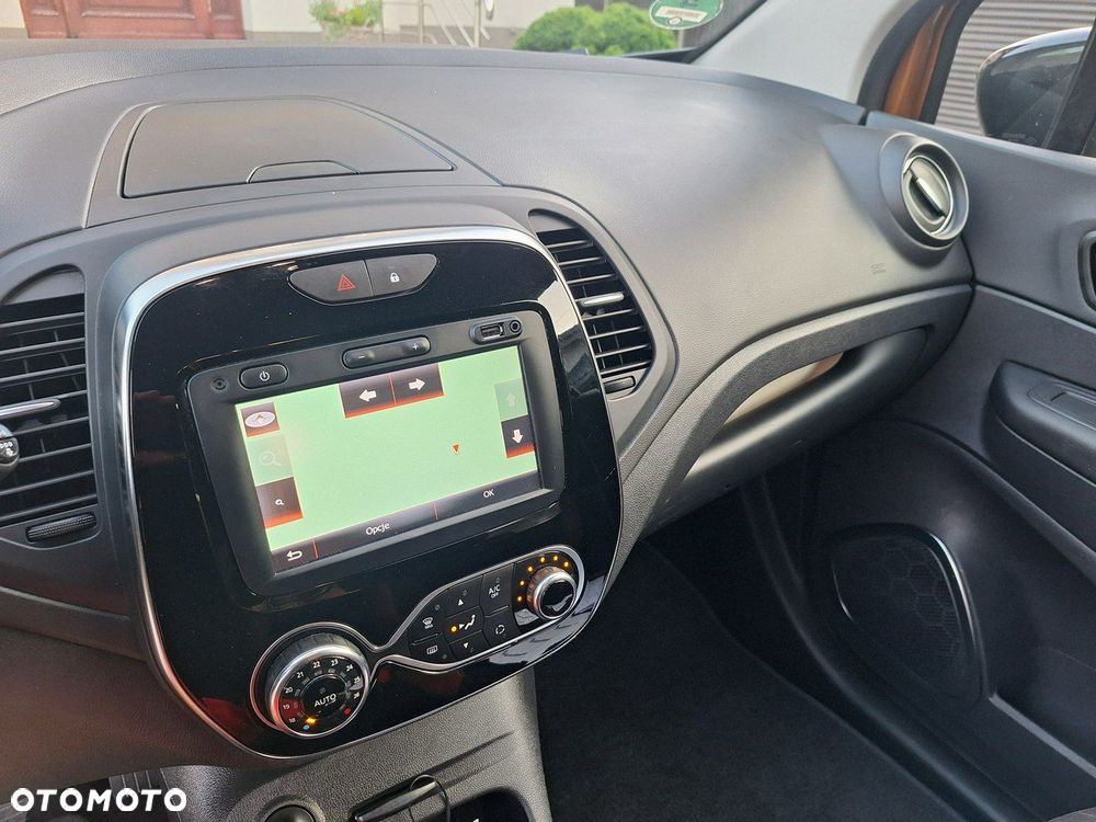 Renault Captur - 25