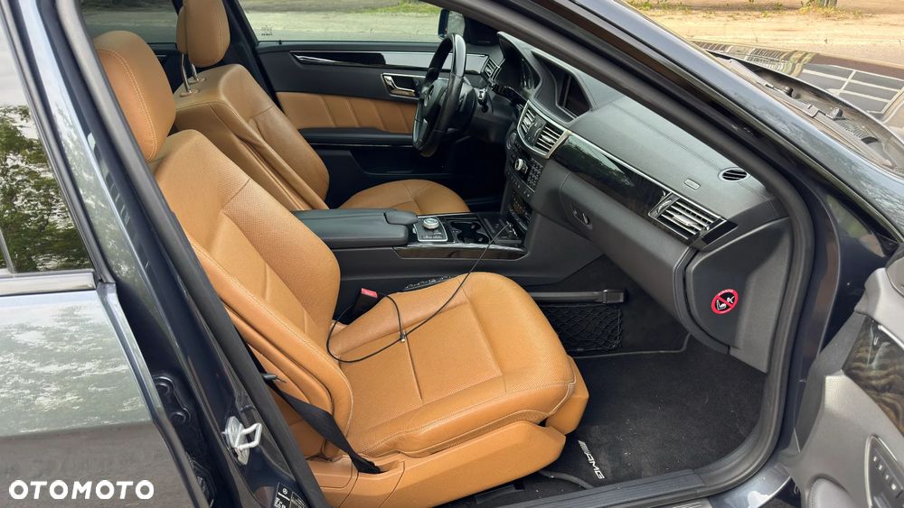 Mercedes-Benz Klasa E 350 CDI 4-Matic BlueEff Avantgarde - 18