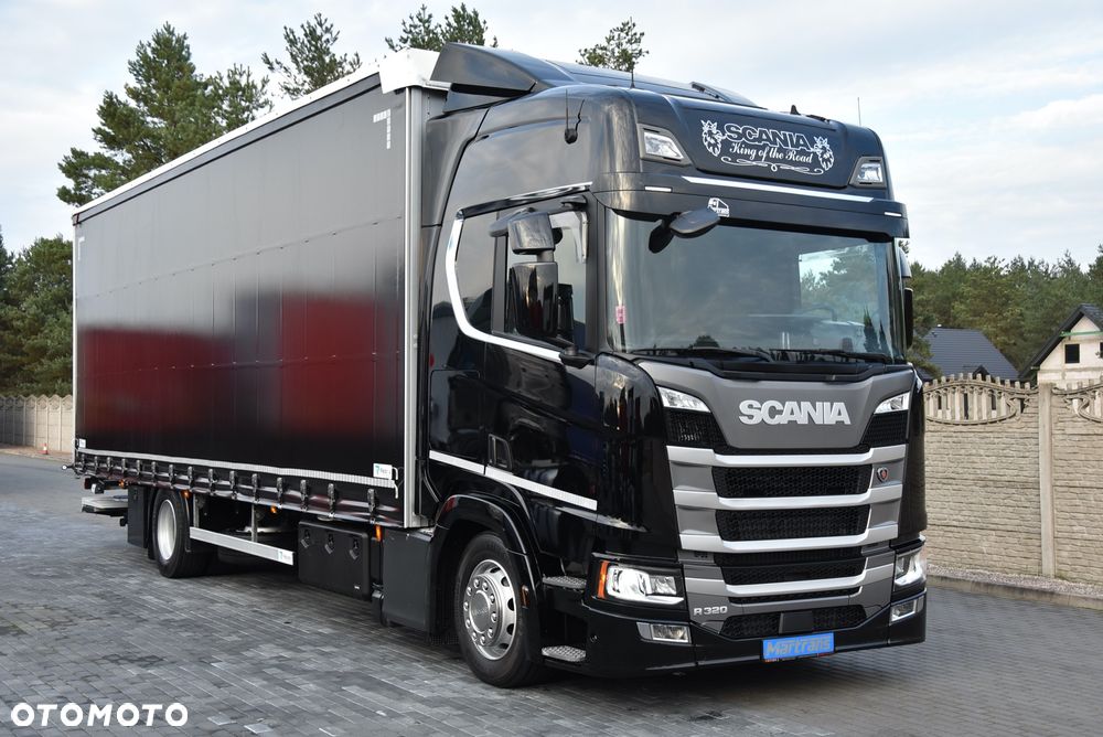 Scania R320 / FIRANA 9,0M / NAVI / SOLARY / KLIMA POSTOJOWA / CAŁA NA PODUSZKACH / WINDA BAR / ZABUDOWA REDOS / 22 PALETY / AUTOMAT / SALON POLSKA / SERWIS ASO SCANIA / STAN IDEALNY !! - 1
