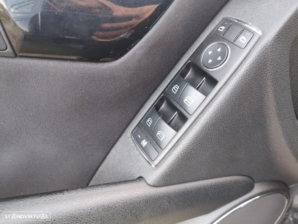 Mercedes-Benz C 220 CDi Classic BlueEfficiency - 11