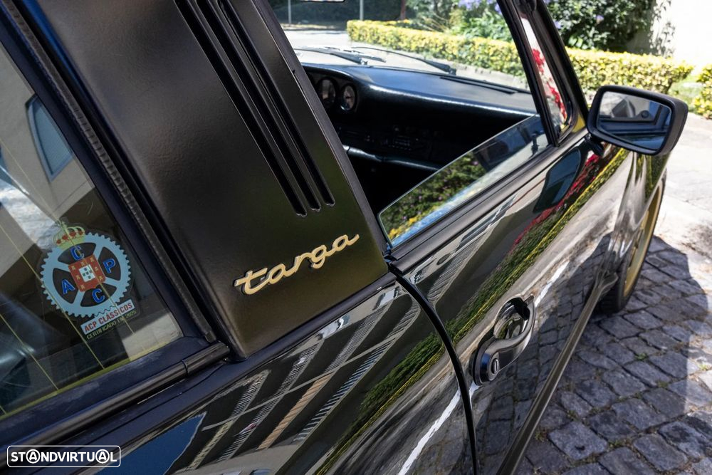 Porsche 911 (964) - 9