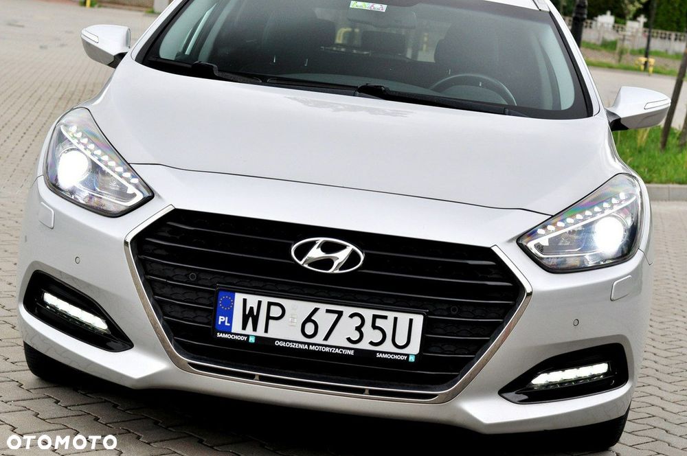 Hyundai i40 Kombi 1.7 CRDi Premium - 5