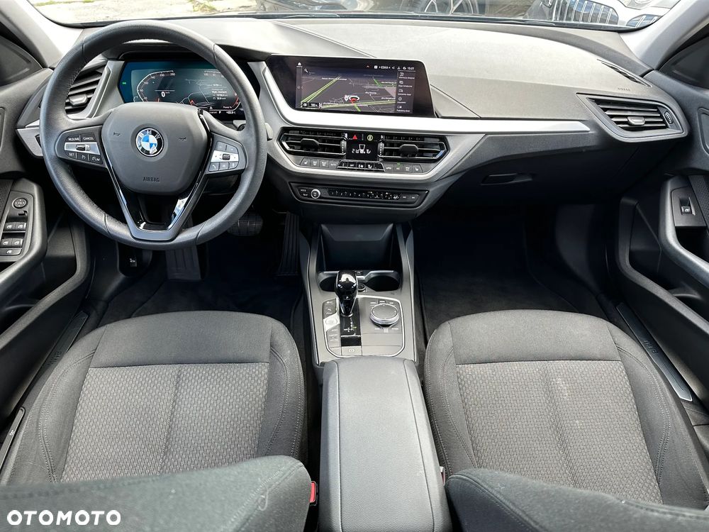 BMW Seria 1 118i Advantage - 9