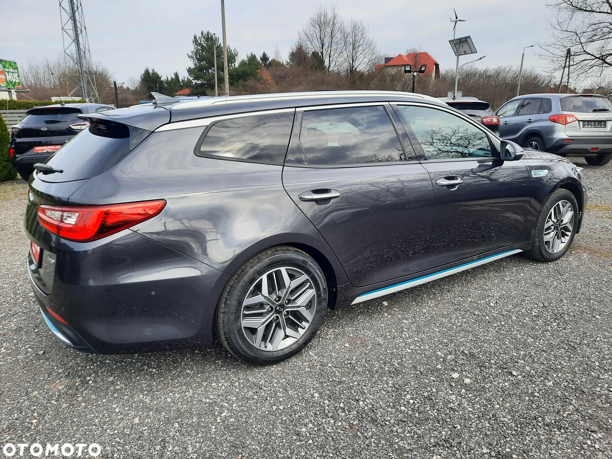 Kia Optima Plug-in Hybrid - 8