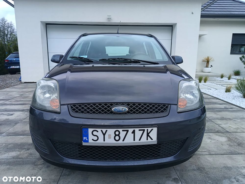 Ford Fiesta - 2