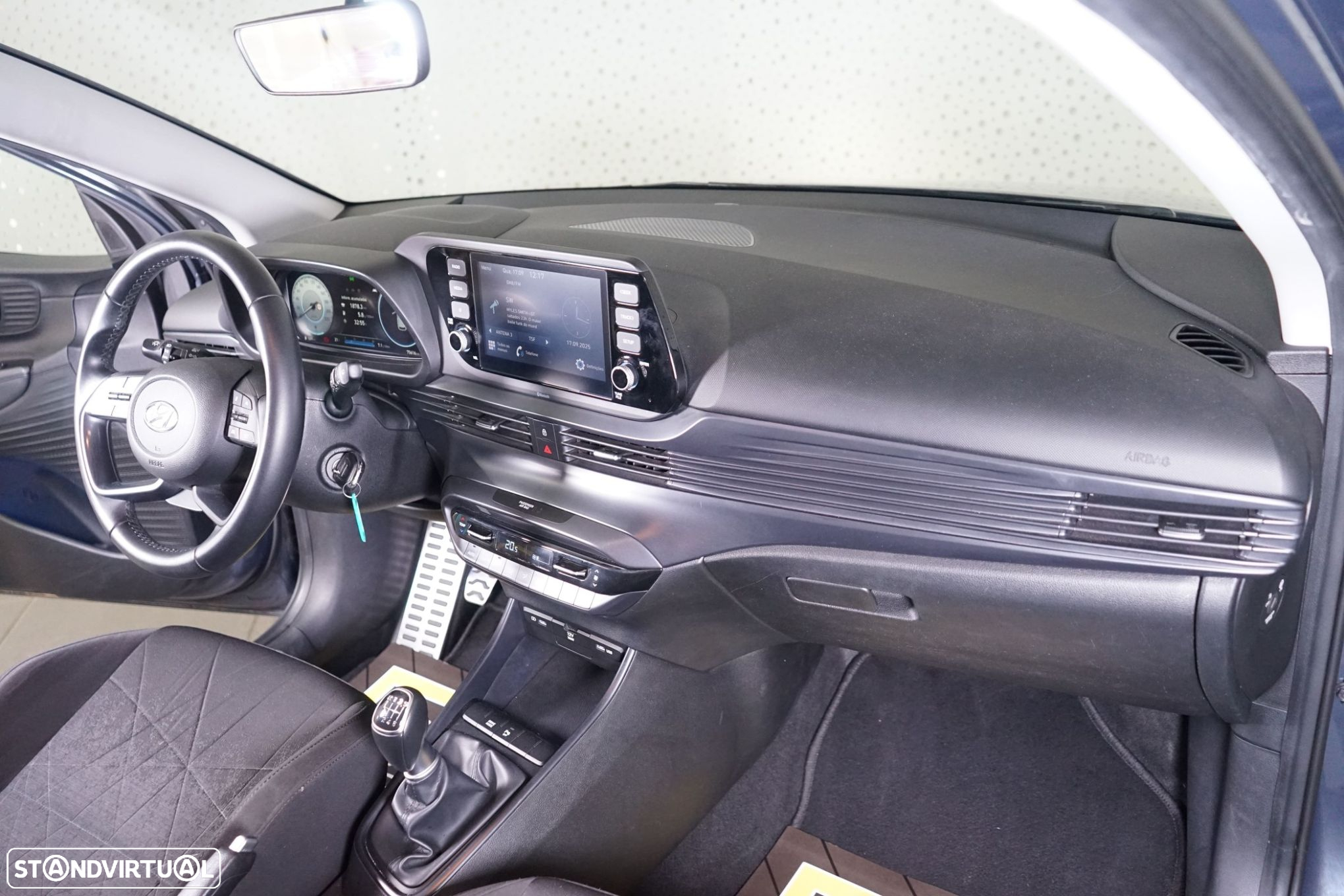 Hyundai Bayon 1.0 T-GDI Premium - 19