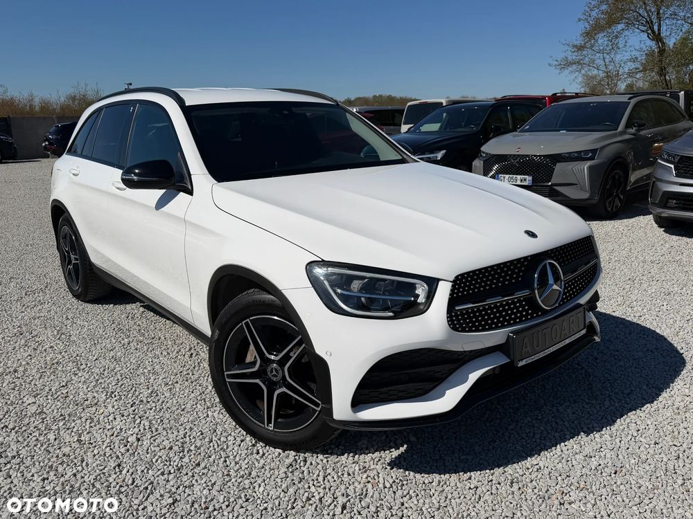 Mercedes-Benz GLC 200 d 4Matic 9G-TRONIC AMG Line - 1