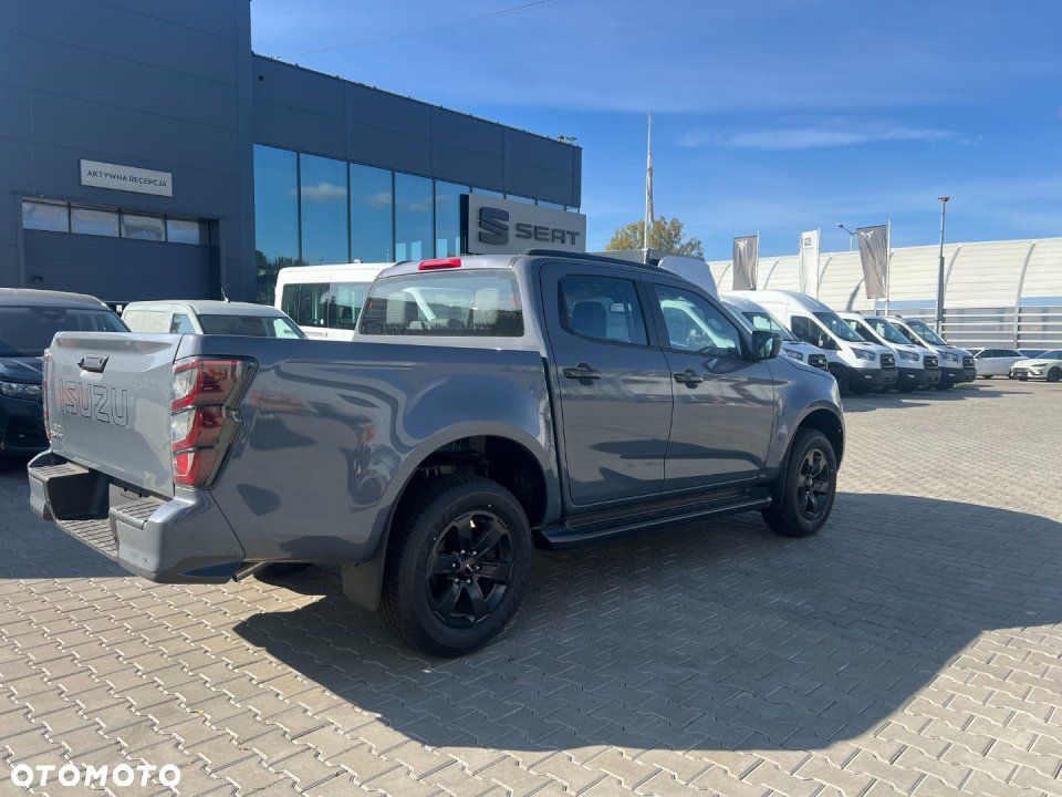 Isuzu D-Max - 6